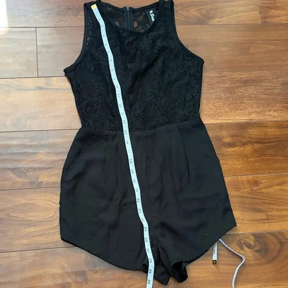 Saie Black Lace Romper, Size Small - Picture 5 of 6